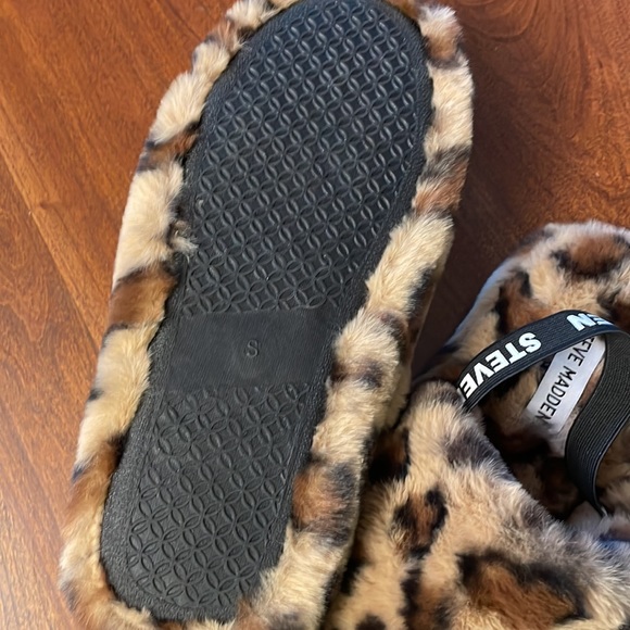 Steve Madden leopard print fur woman’s slippers small NEW brown leopard - Picture 6 of 6